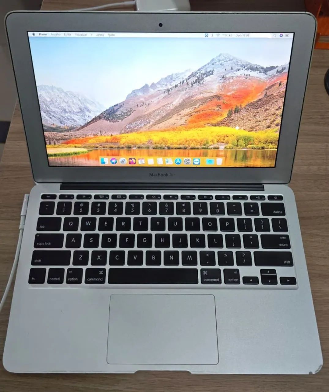 Vendo MacBook Air 2011