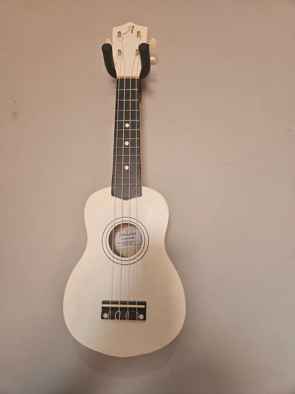Ukulele andaluz branco 