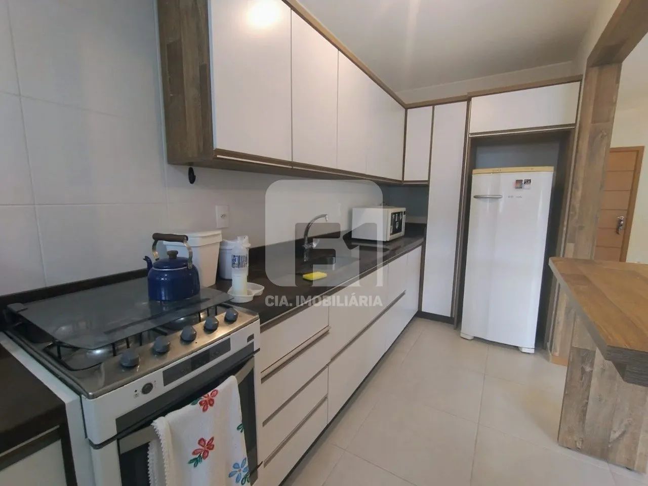 Apartamento de 3 quartos semi mobiliado -Itacorubi - Foto 4