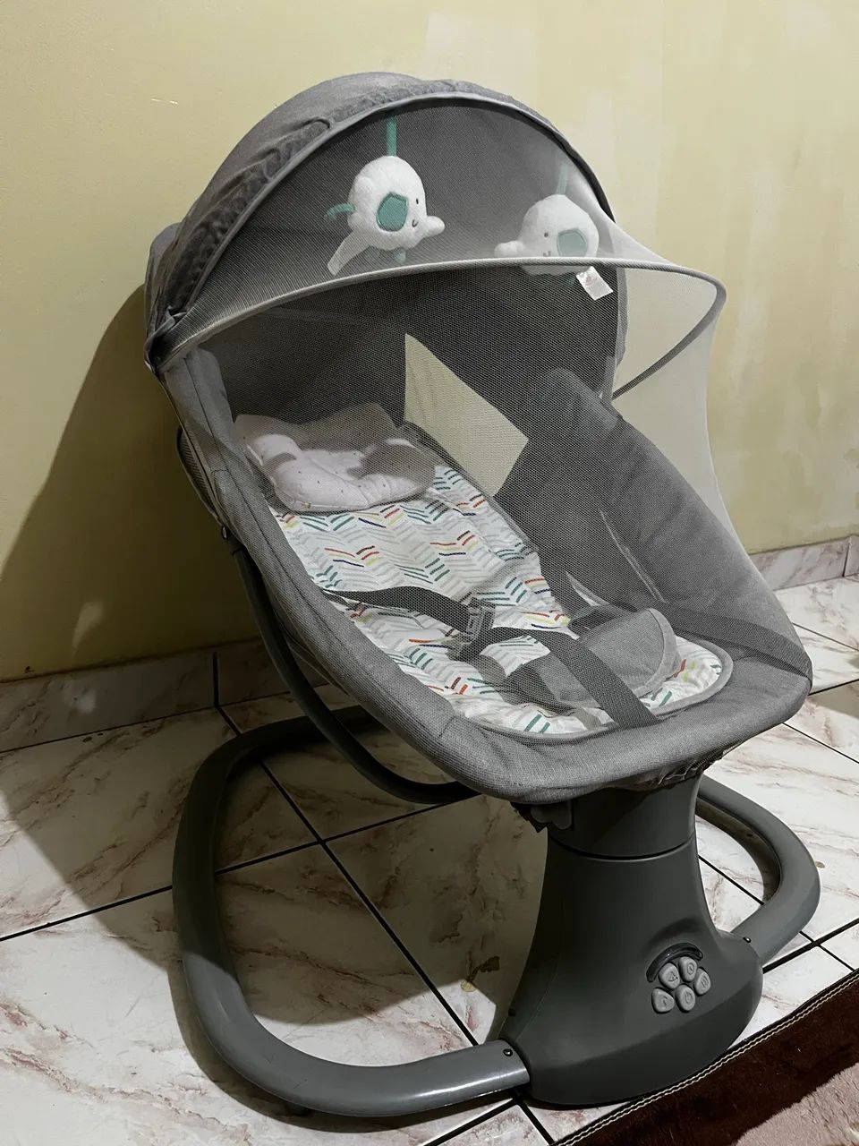 Cadeira de balanço  - Foto 2