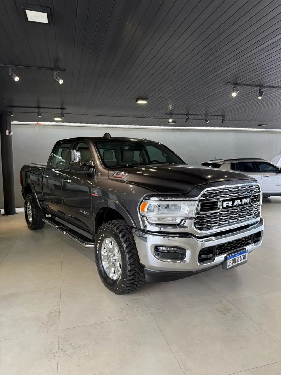 Ram 2500 LARAMIE 6.7 TDI CD 4X4 DIESEL 2019
