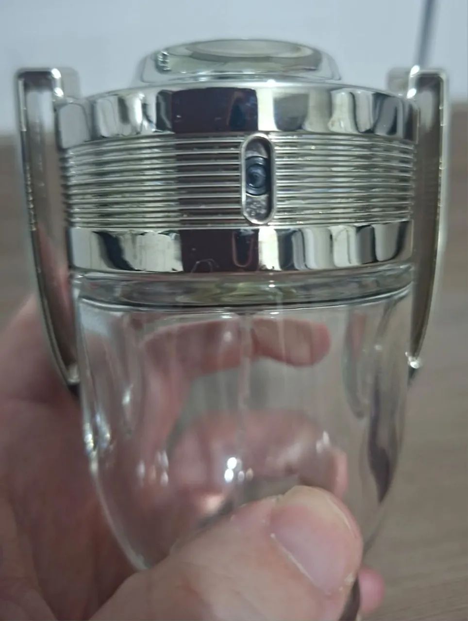Frascos de Perfumes VAZIOS (INVICTUS PACO RABANNE E GUCCI GUILTY ELIXIR DE PARFUM) - Foto 5