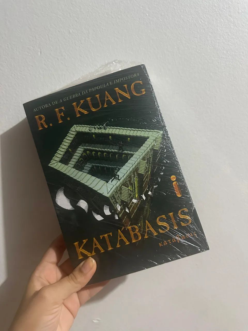 Livro Katabasis - LACRADO/NOVO - Foto 3