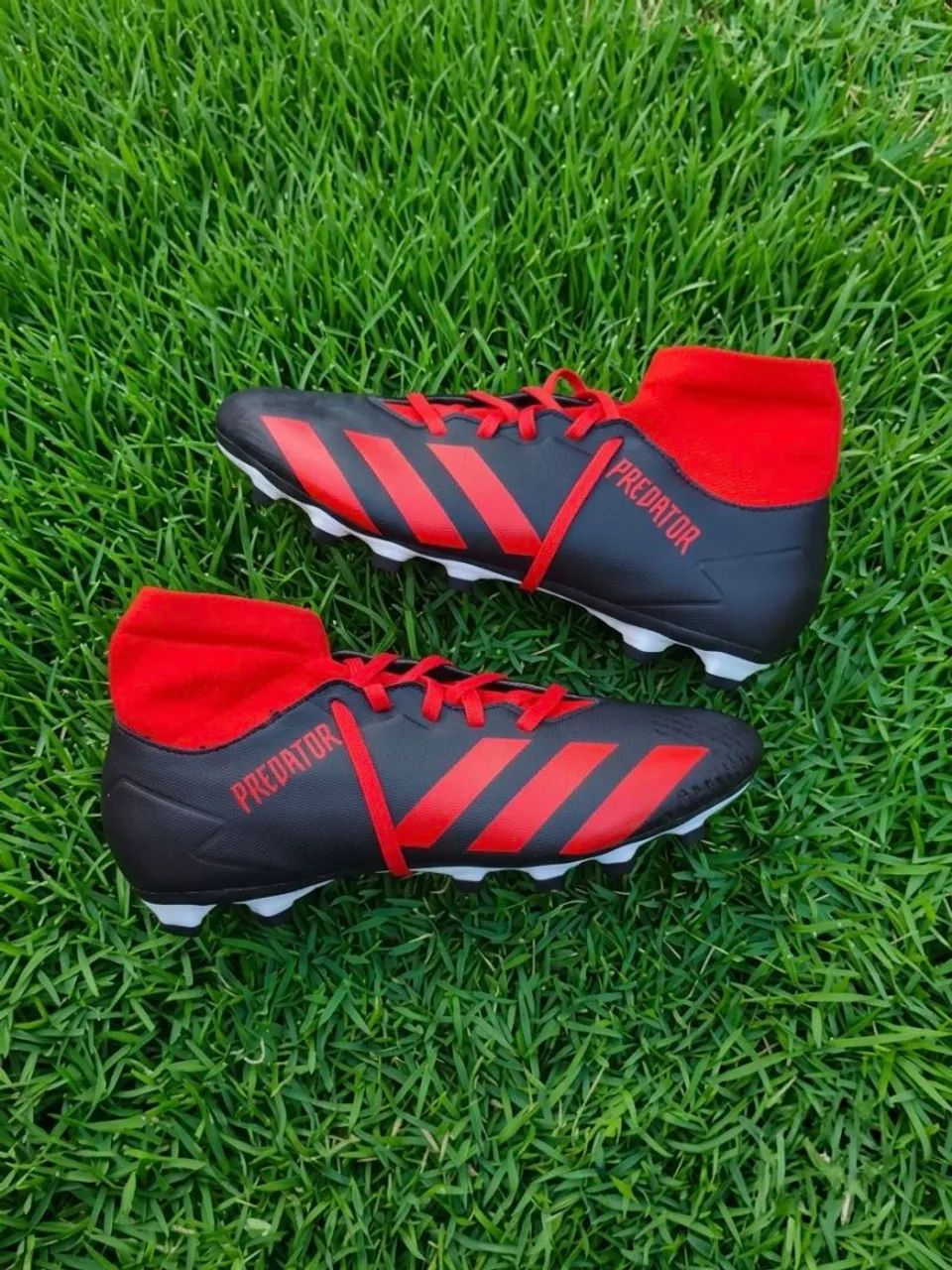 Adidas Predator 20.4S FxG - Cano Médio (Tamanho 40) - 100% NOVA E