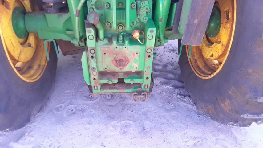 trator JD 115CV modelo 6115j ano 2023 6.250hrs FLORESTAL - Foto 7
