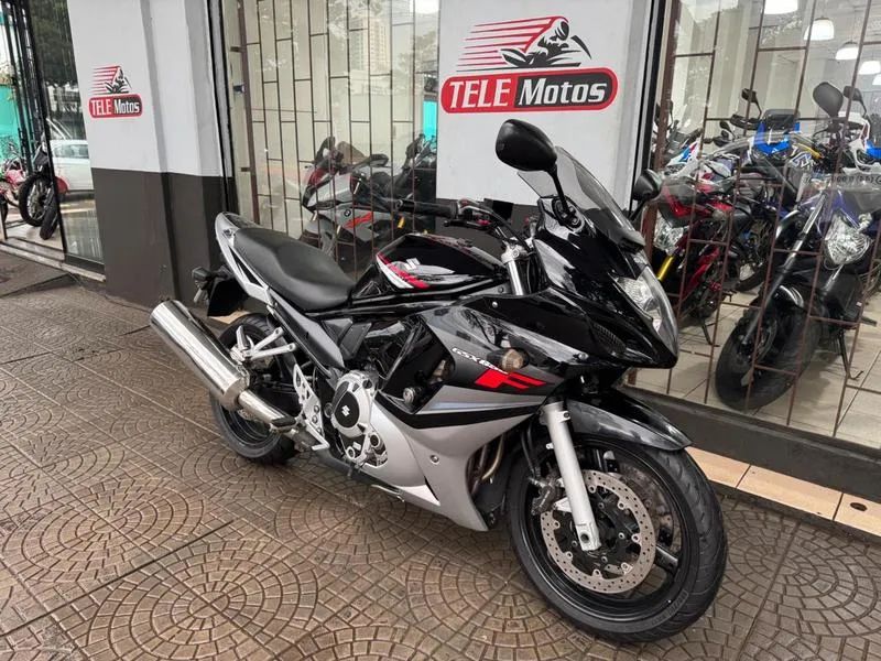 SUZUKI GSX 650F 2010 - Foto 3