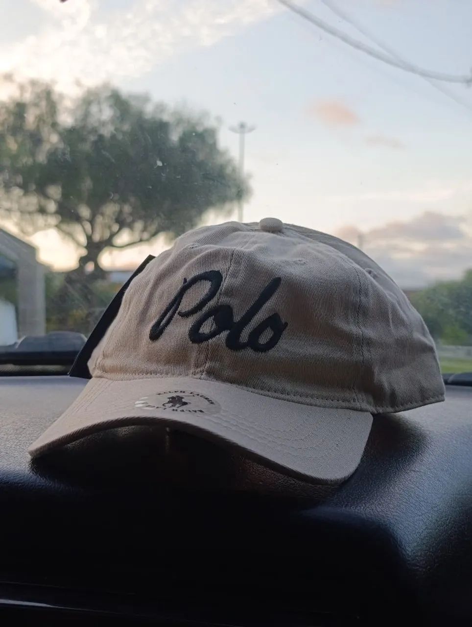 Oportunidade: boné polo novo 