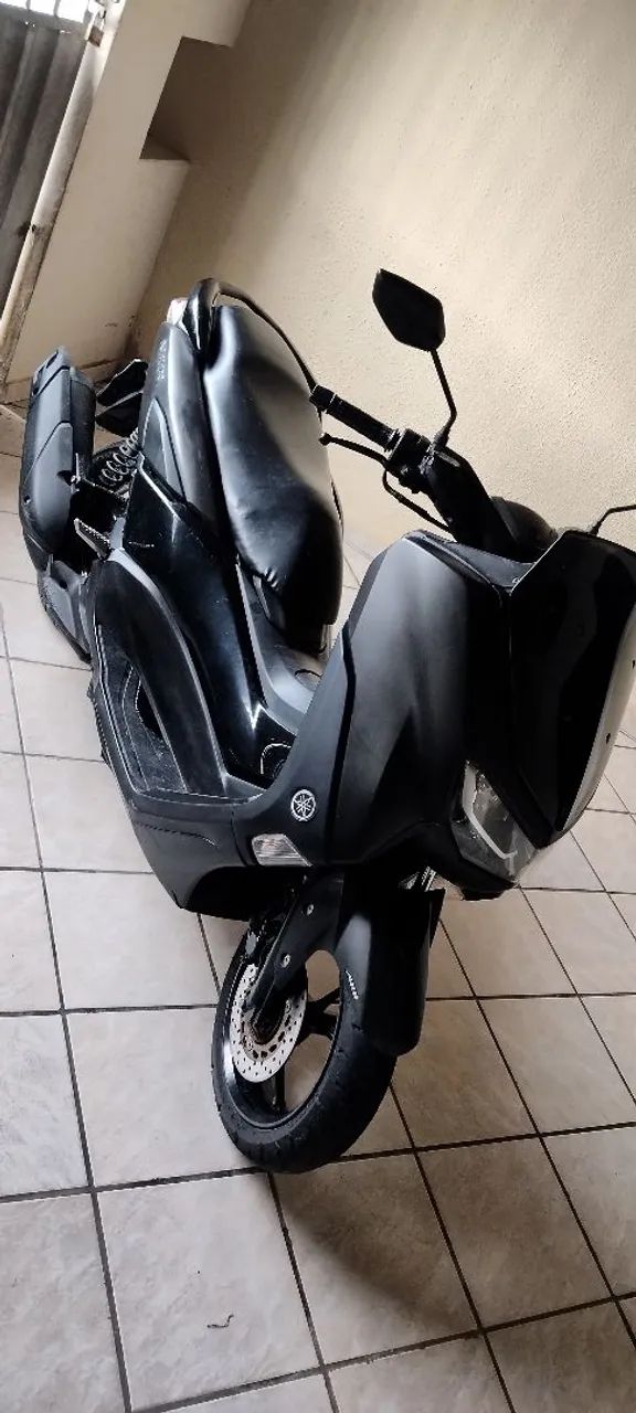Nmax 160 preta com ABS  - Foto 4