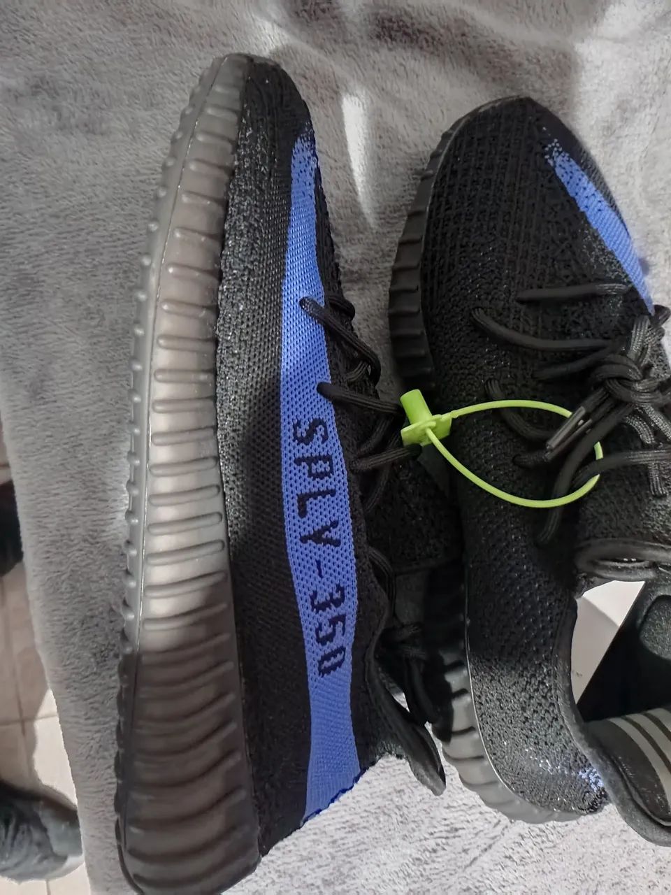 Yezzy boost 350 v2 dazzling blue 41br - Foto 2