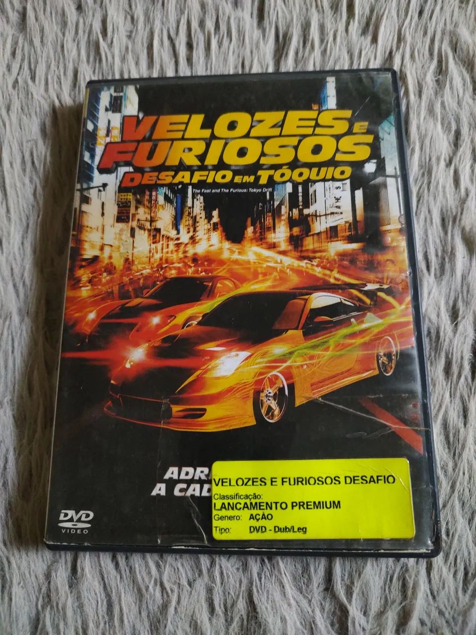 DVD velozes e furiosos.