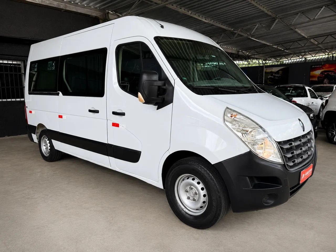Renault Master 2.3 DCI STD Medio Esco. 20L Dies. 2014 - Foto 2