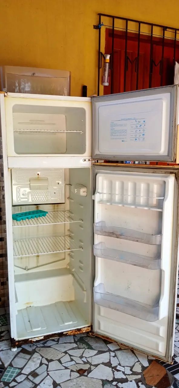 Freezer e geladeira.  - Foto 3