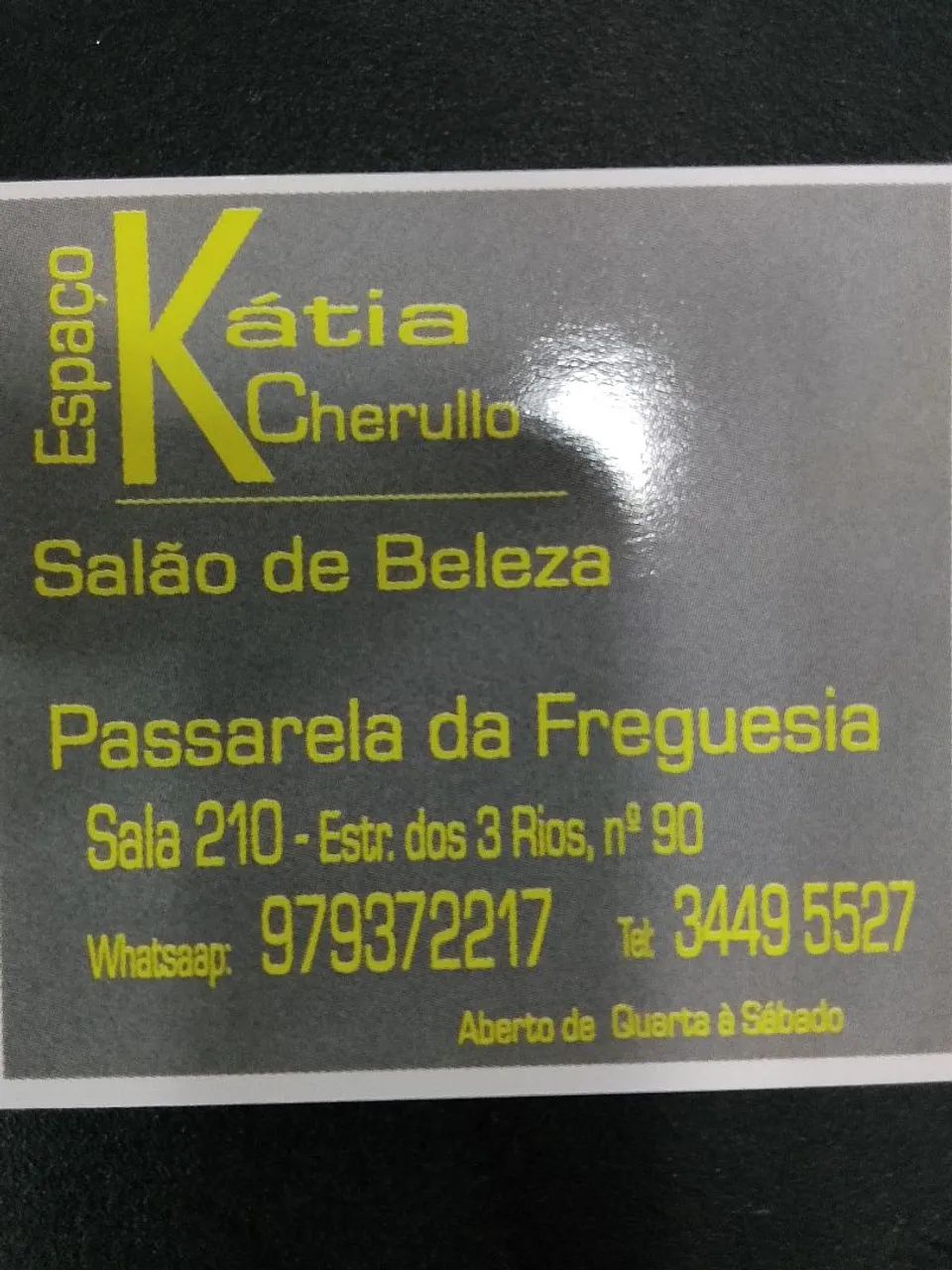 Auxiliar de cabeleireira
