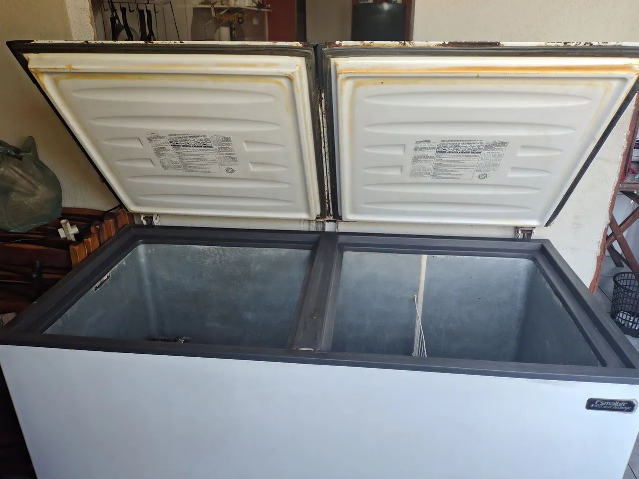 Vendo freezer duas portas