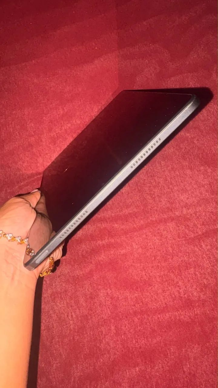 Vende se tablet Lenovo m11  - Foto 2