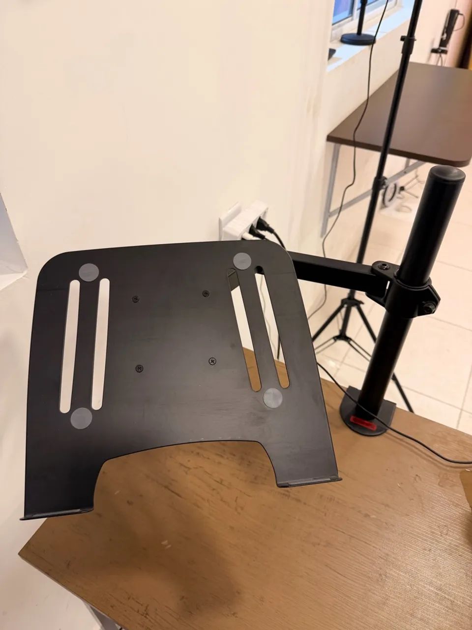Suporte Notebook de Mesa Articulável  - Foto 4