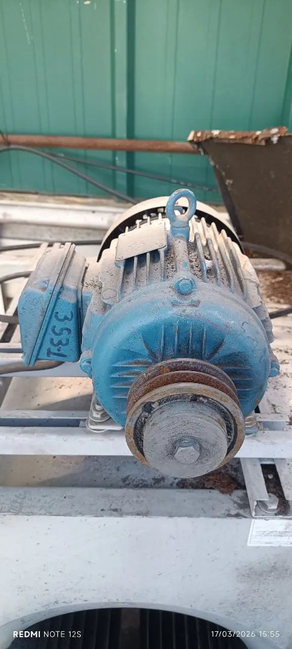 Motor de indução elétrico Weg bifásico - Foto 5