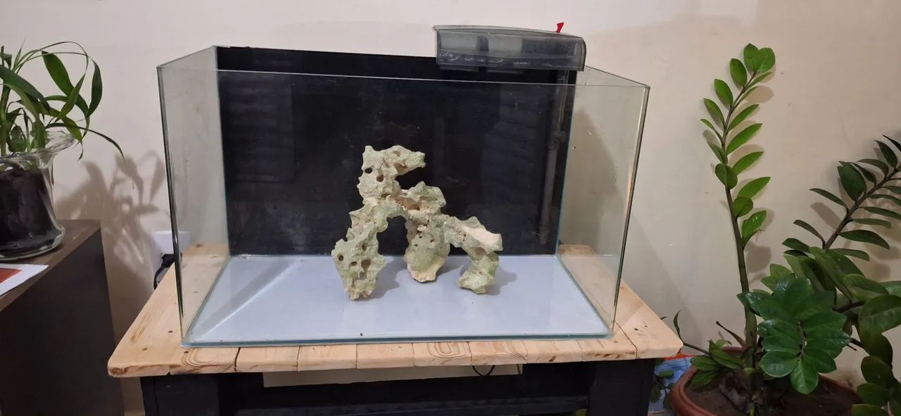 Aquário curvo ocean tech 64 litros