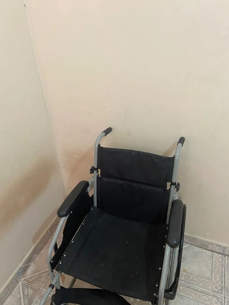 Cadeira de rodas  - Foto 3