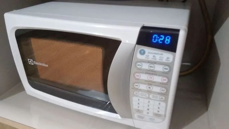 Micro-ondas Electrolux MTD30 - Foto 2
