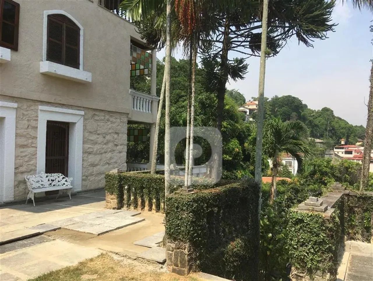 Casa com 7 Quartos e (6) Suítes e 5 Vagas de 1000 m² com Piscina em Santa Teresa - Foto 3