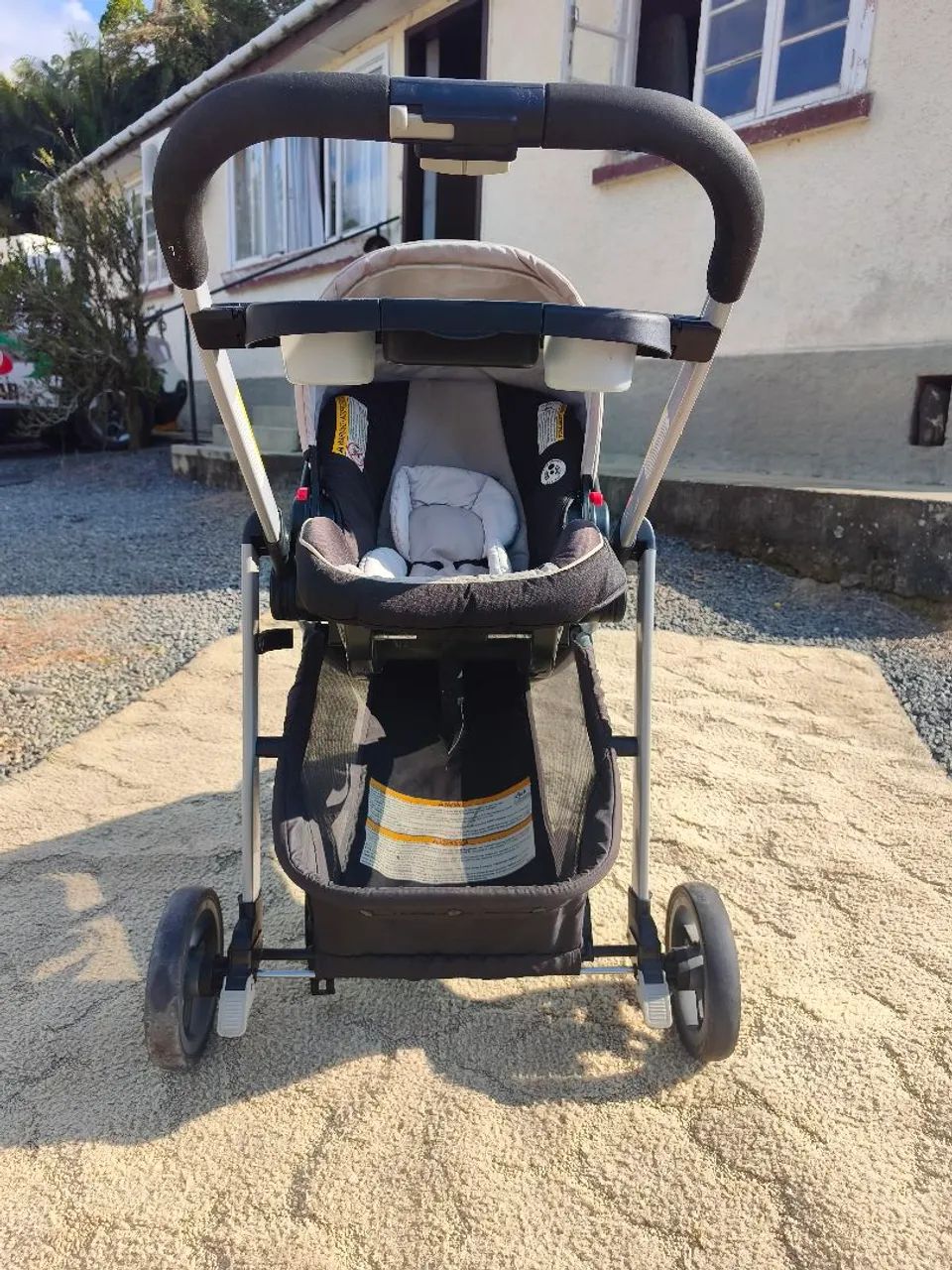 Carrinho + Bebê conforto kit completo Graco - Foto 3