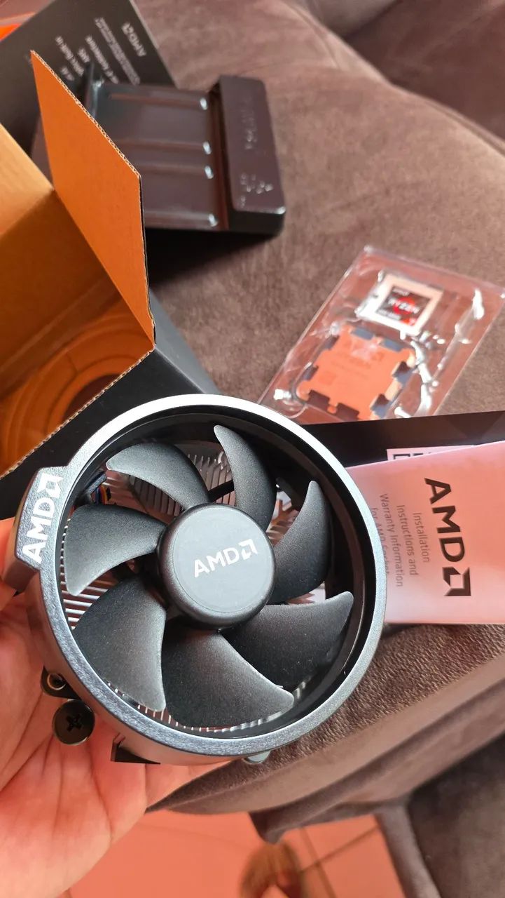 Processador AMD Ryzen 7 8700G - Foto 3
