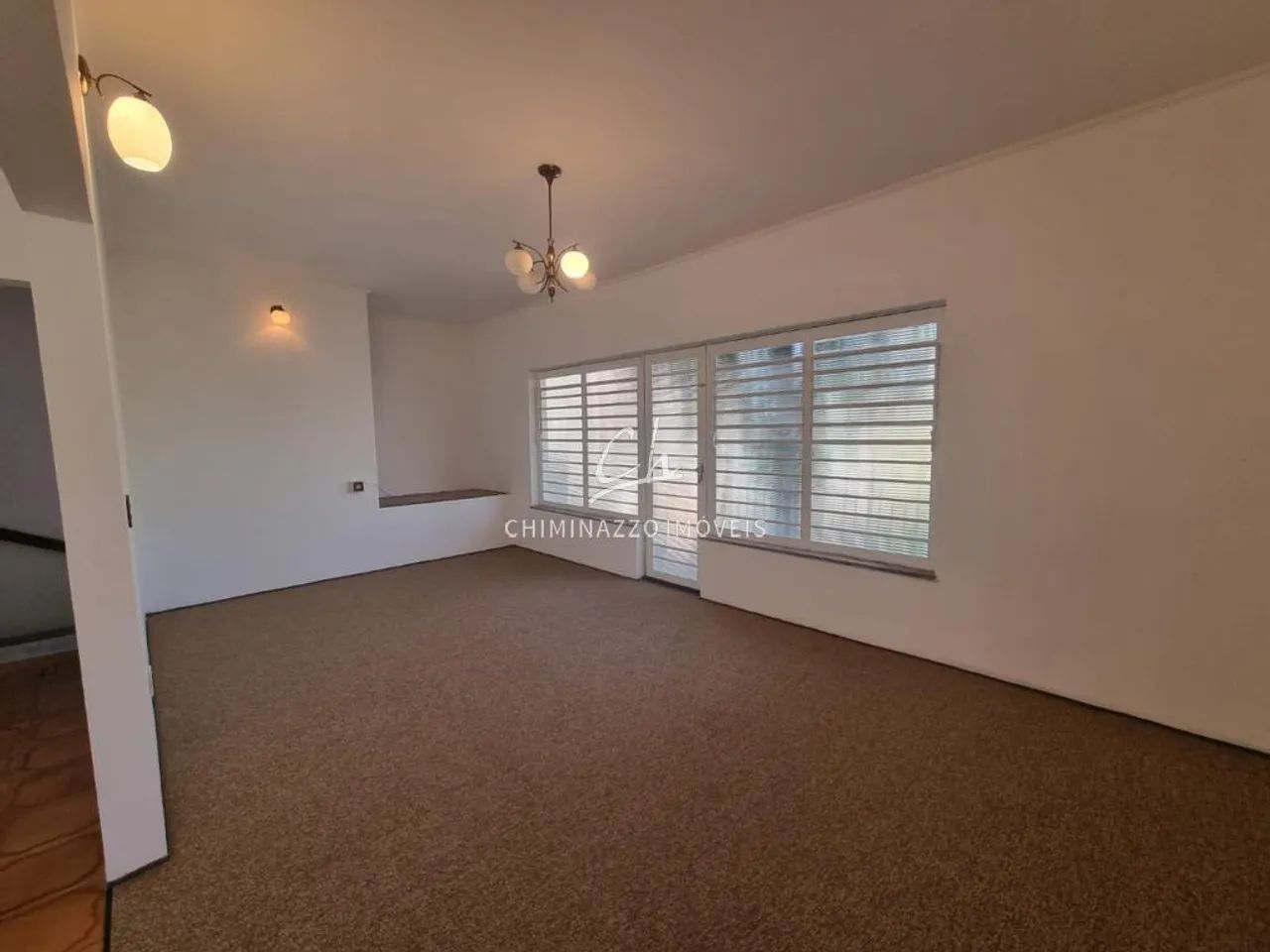 Casa para alugar em Campinas, Jardim Leonor, com 3 quartos, com 192.45 m² - Foto 2