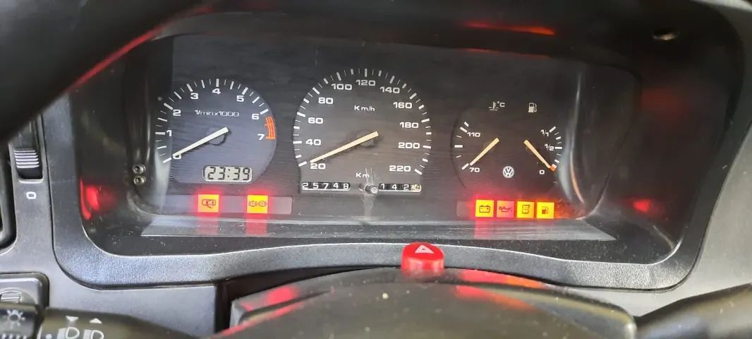 Volkswagen Pointer GLI 1.8 1995 - Foto 2