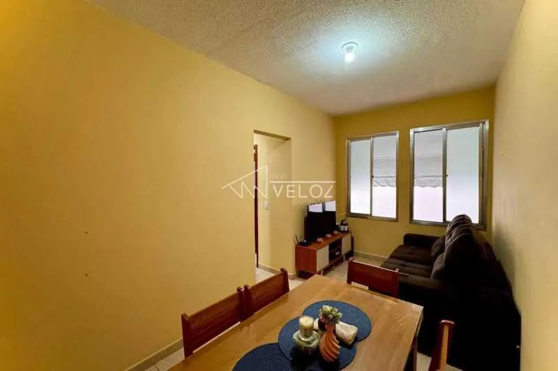 Apartamento : / Residencial / Centro - Foto 2