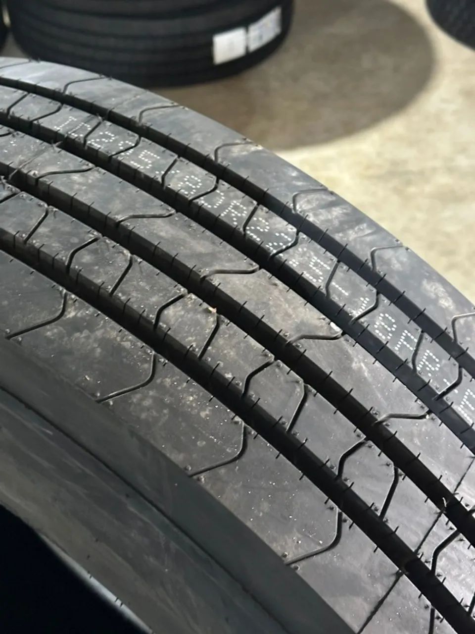 Pneu 295/80R22.5 XBRI Ecoplus Novo - Foto 2