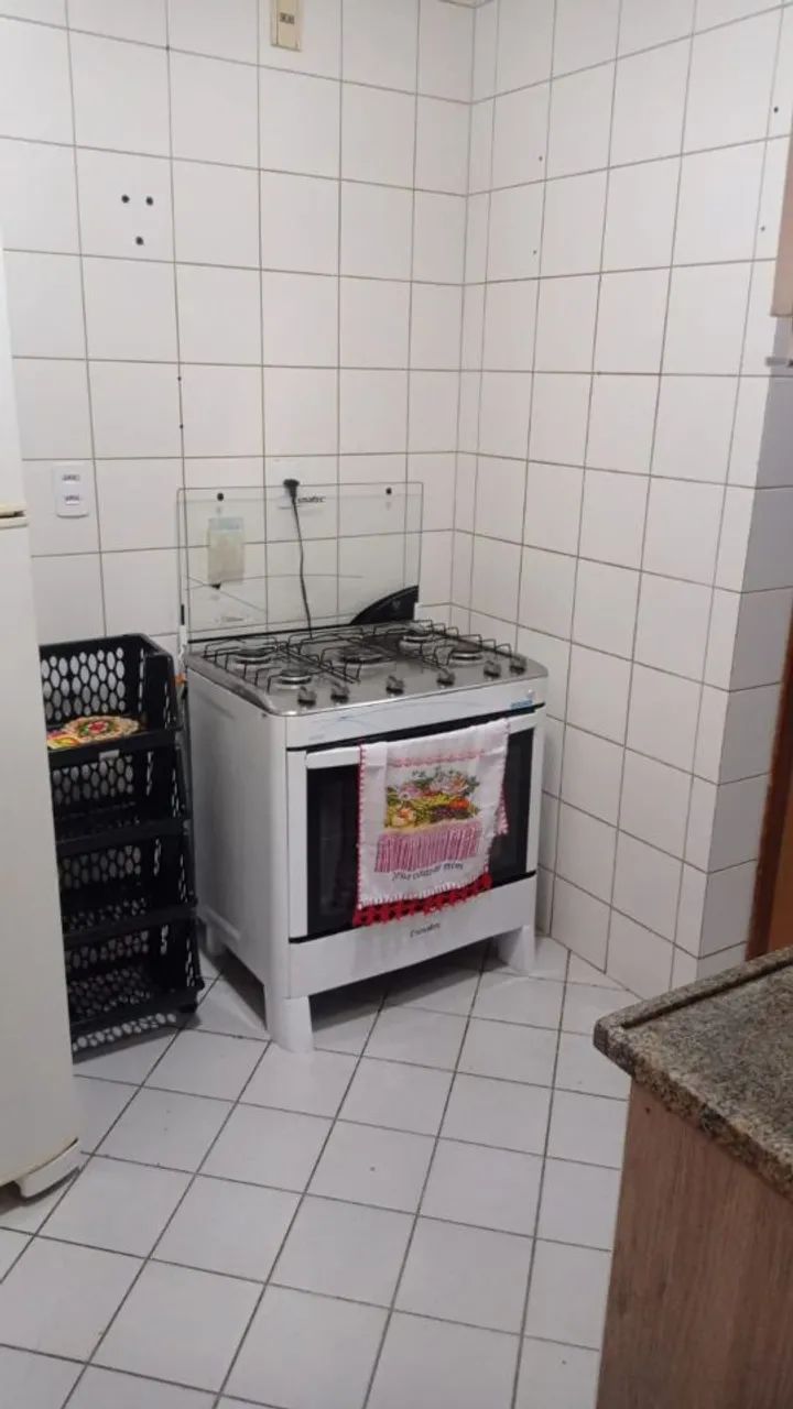 APARTAMENTO INTEIRAMENTE MOBILIADO - Foto 2