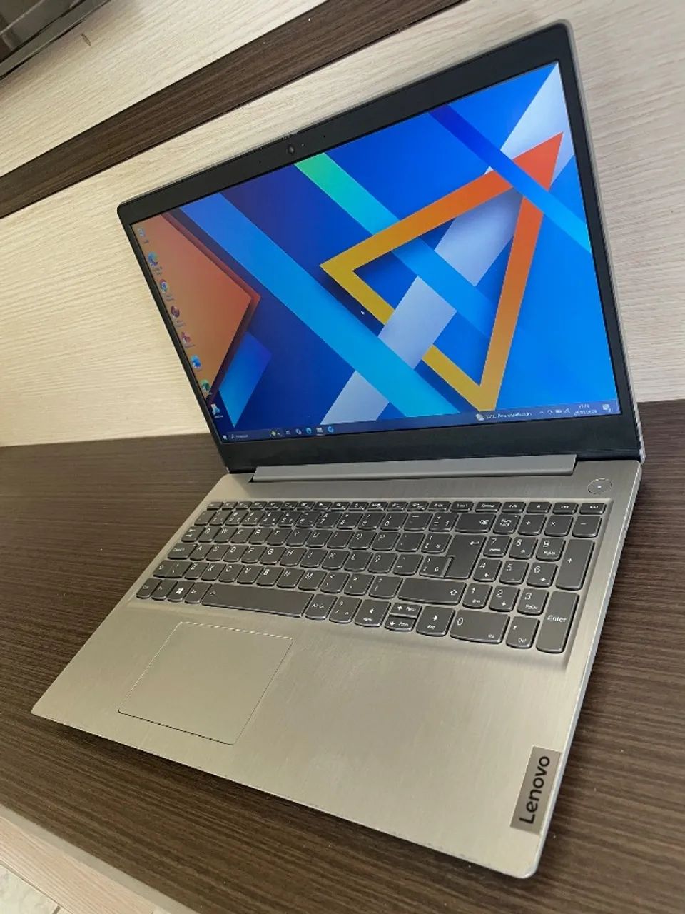 Vendo Notebook Lenovo New iDeapad i3-10° GTH com SSD M2