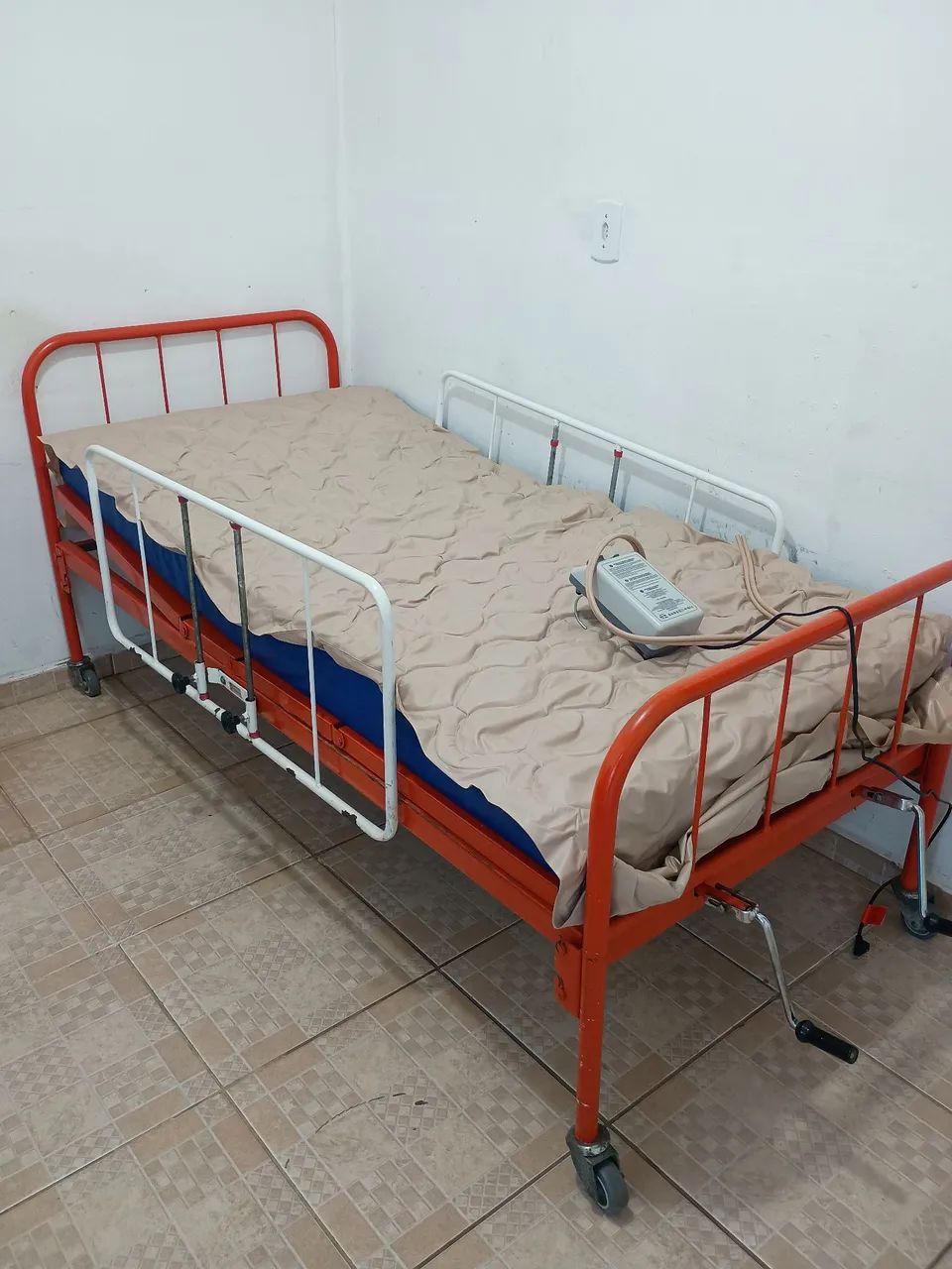 Cama hospitalar  - Foto 3