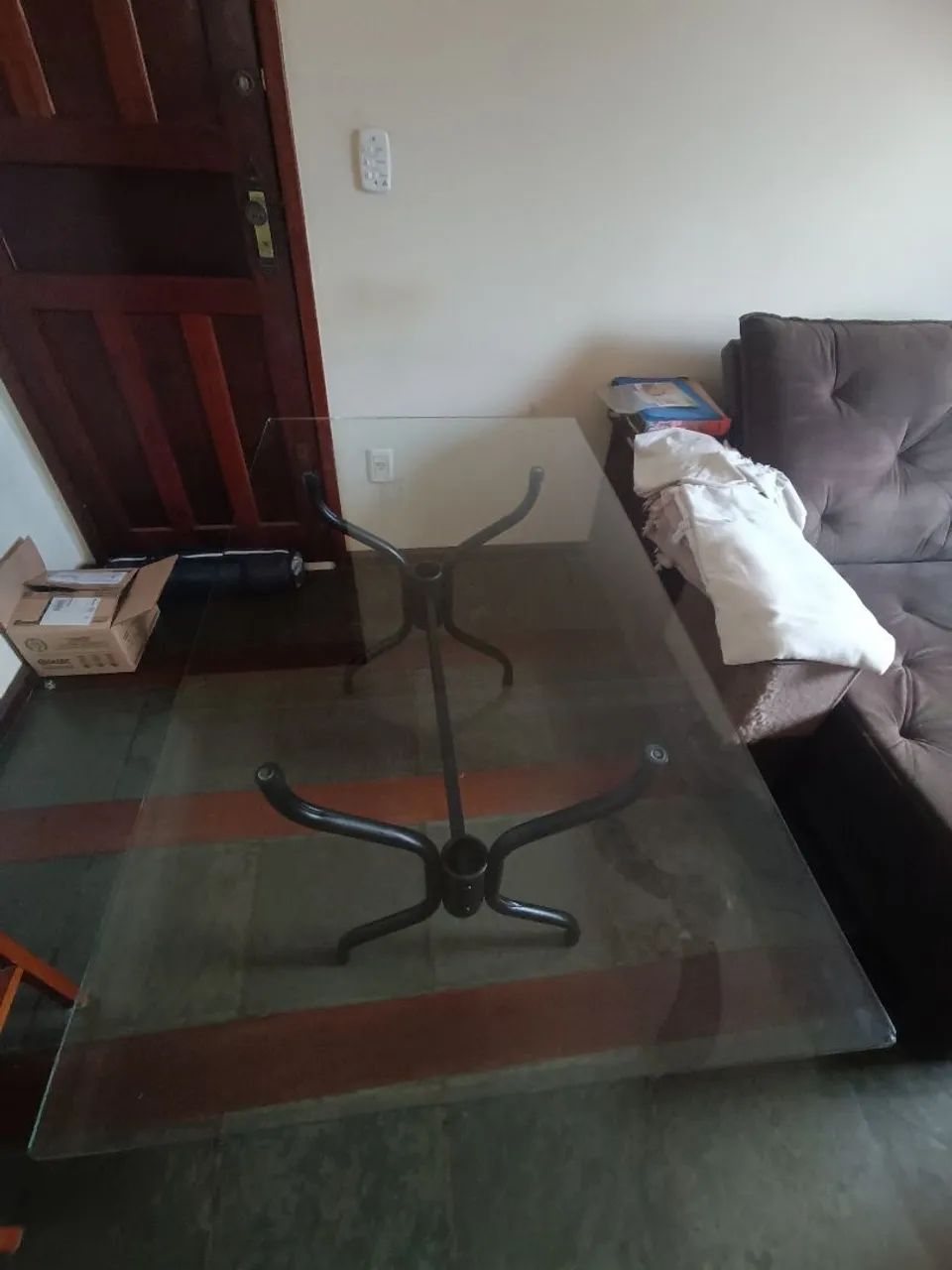 Mesa para 6 lugares e tampo de vidro - Foto 2