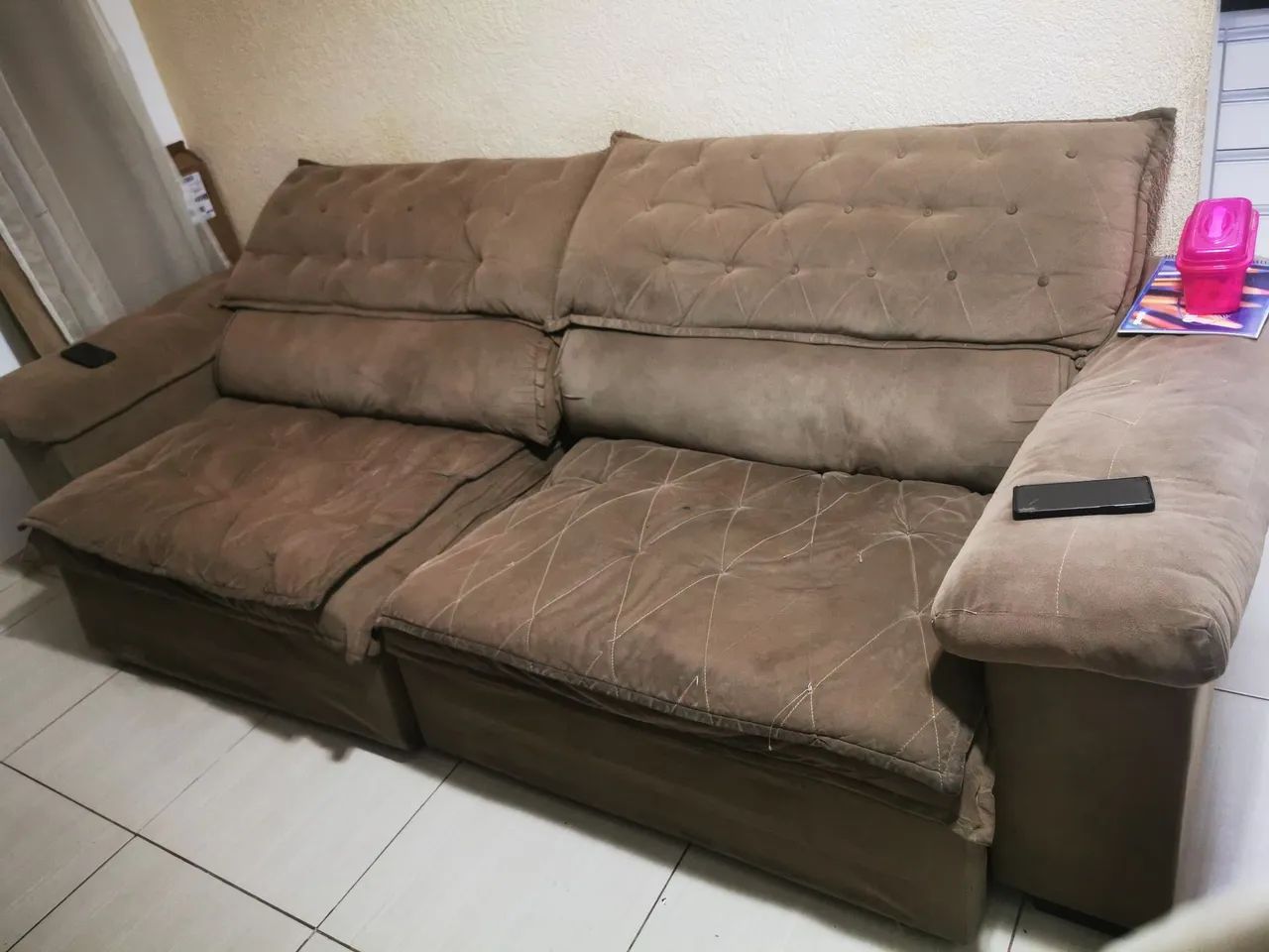 Sofá retrátil
