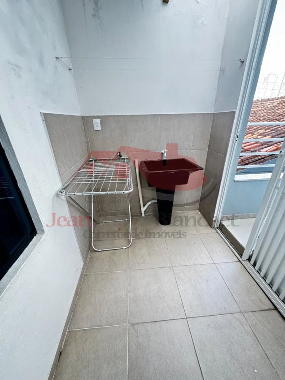 Apartamento sem móveis e sem garagem de 1 quarto. - Foto 4