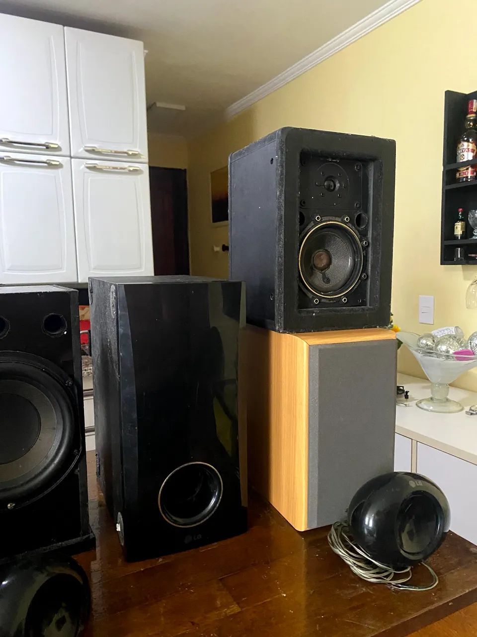 4 Caixas e 2 Sub pra ir logo - Foto 2