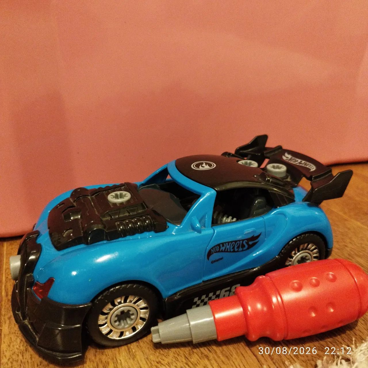 Carrinho Hot Wheels Monte e Desmonte com Chave Original