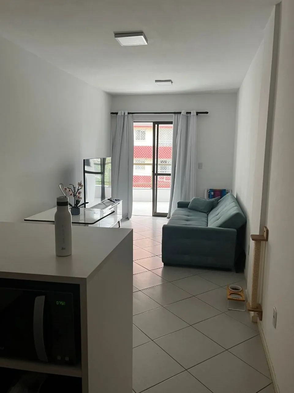 Alugo quarto individual para mulher em apto compartilhado  - Foto 4