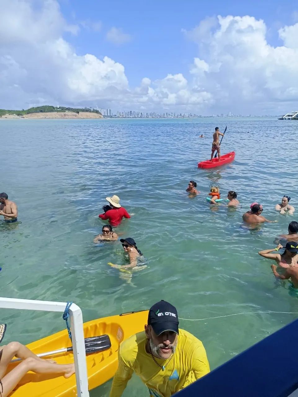 Passeio de catamaram piscinas naturais  - Foto 3