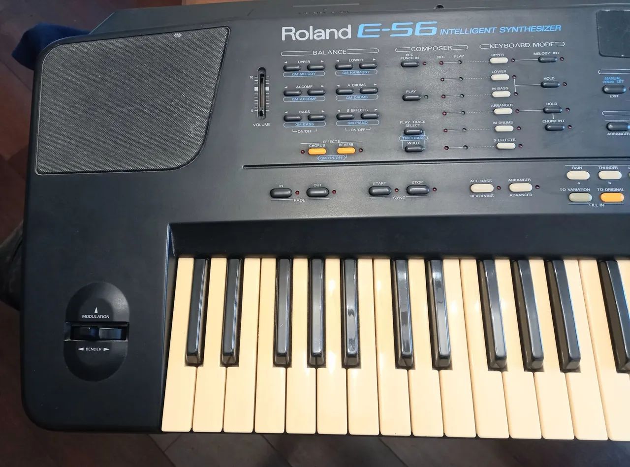 Teclado Roland E56 - Foto 2