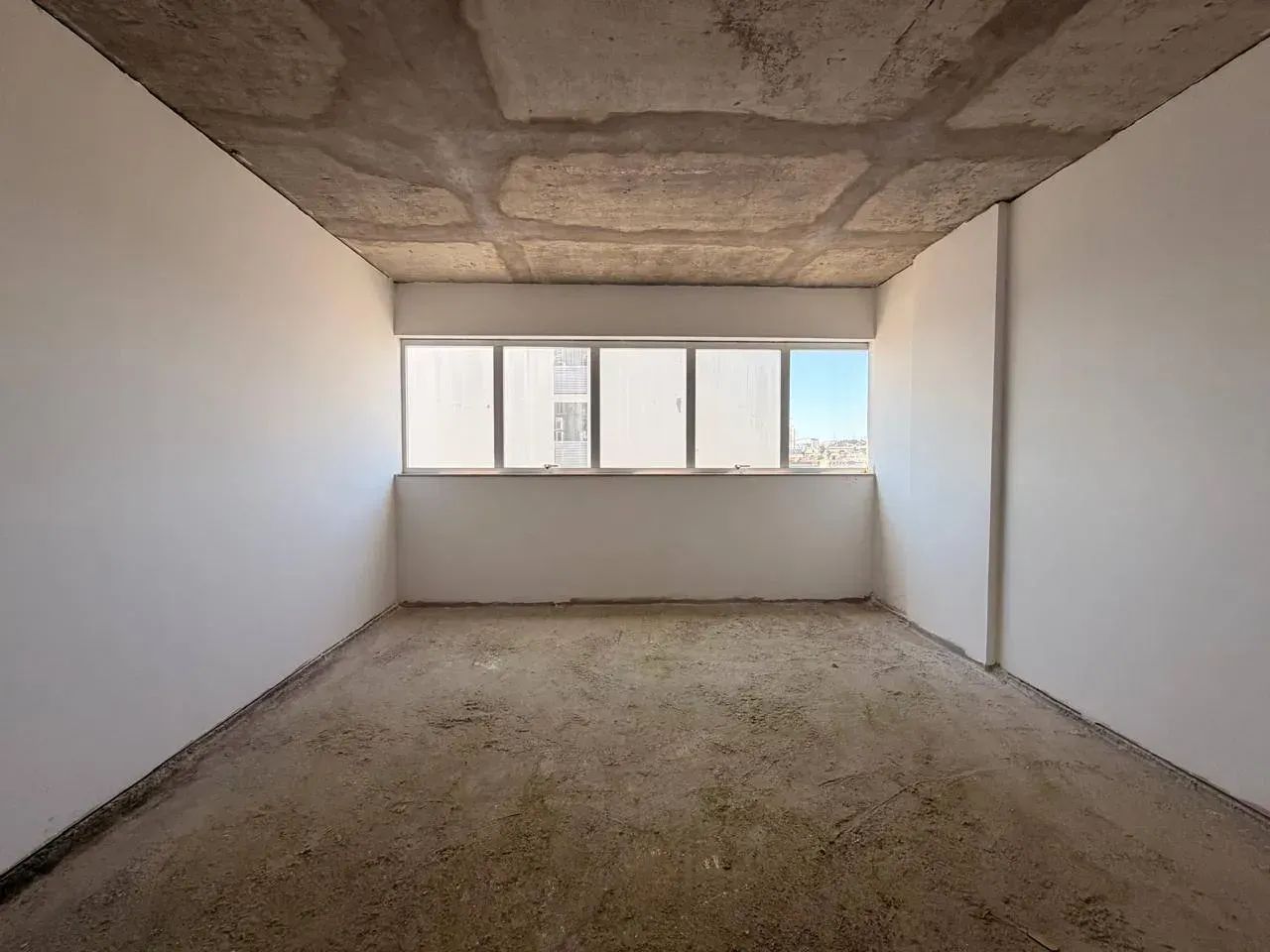 SALA COMERCIAL - LODON HOTEL