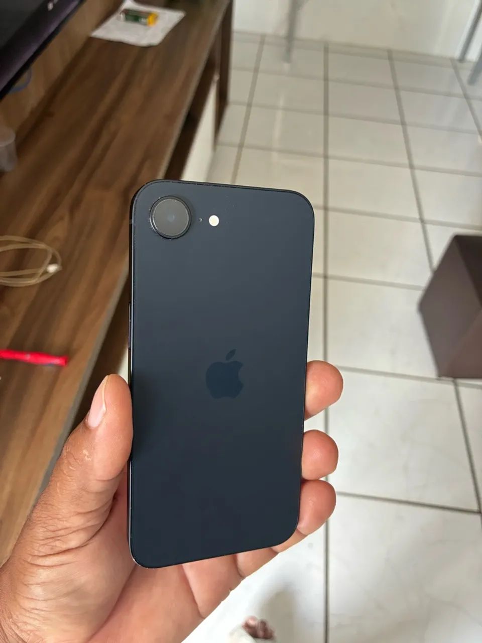 iPhone 16e de 256gb na garantia ainda  - Foto 2