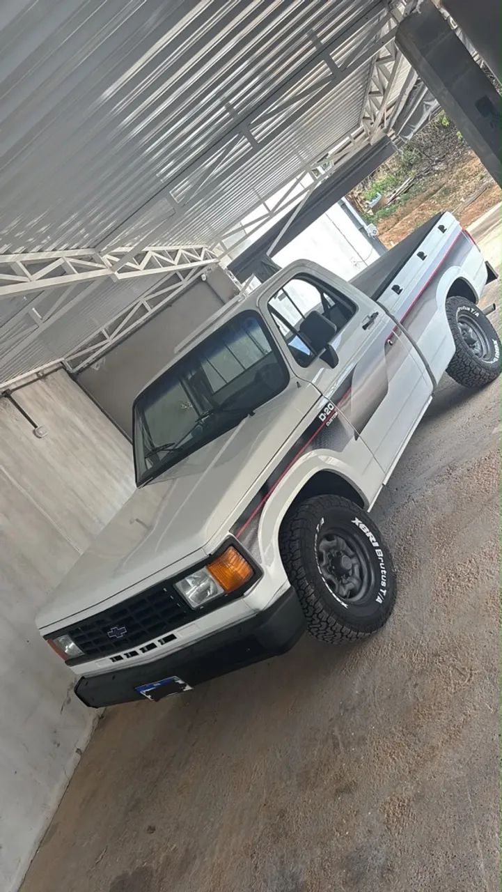 Chevrolet D-20 S / Luxe 3.9/4.0 Diesel 1991