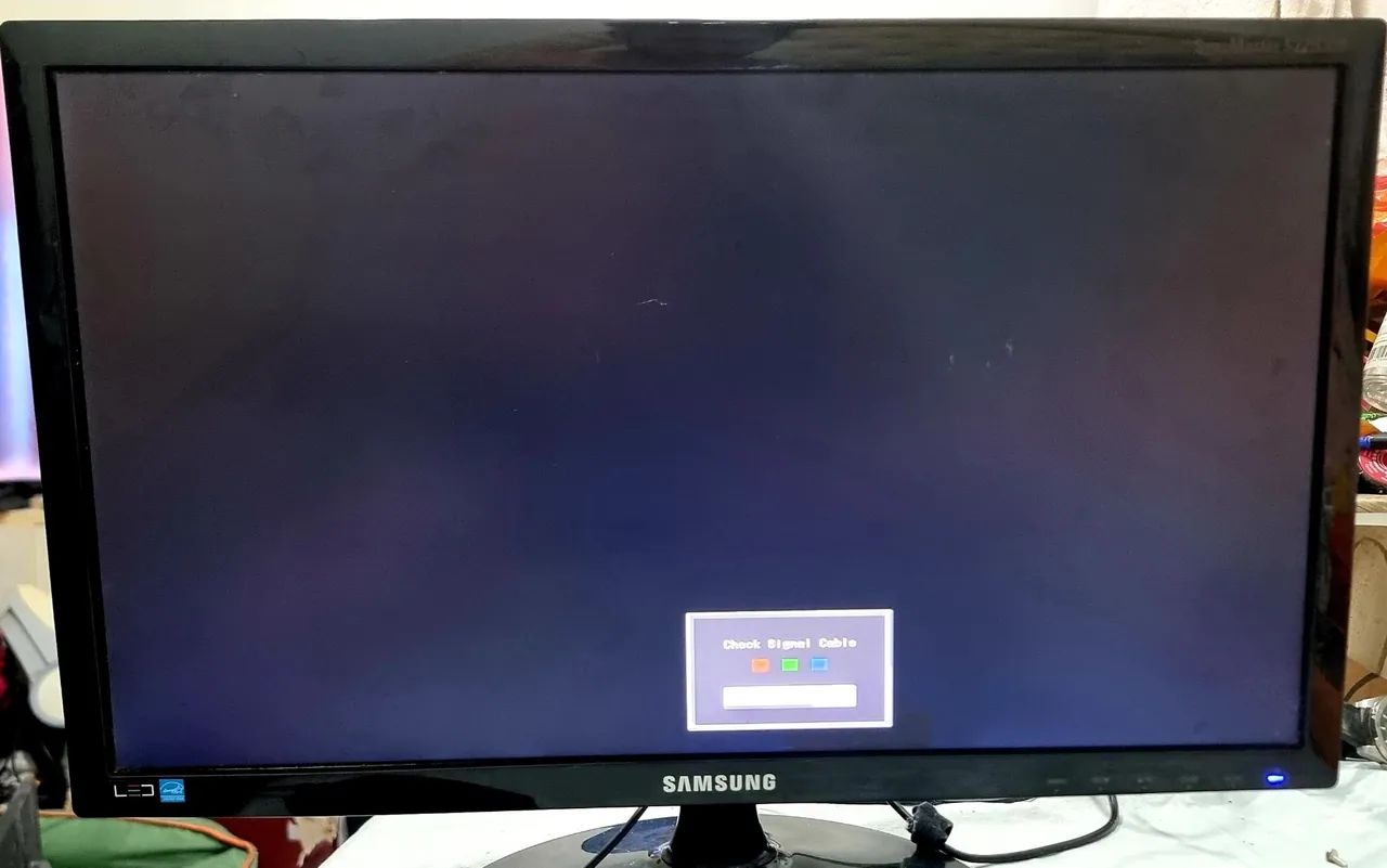 Monitor Samsung S22B300B 22? ? LED ? Full HD ? VGA/DVI ?
