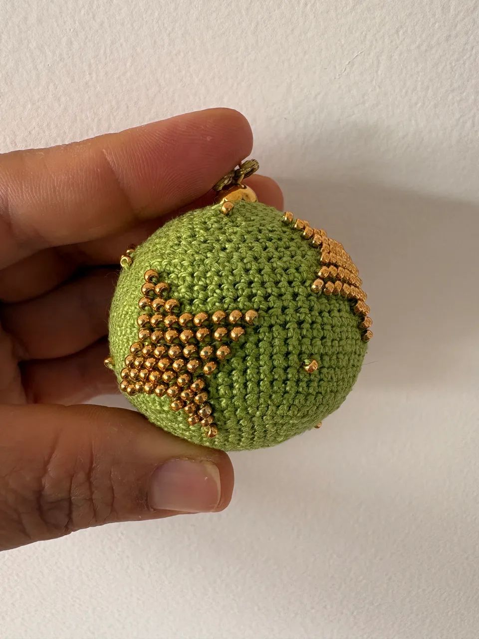 Bolinha de Natal crochetada nova