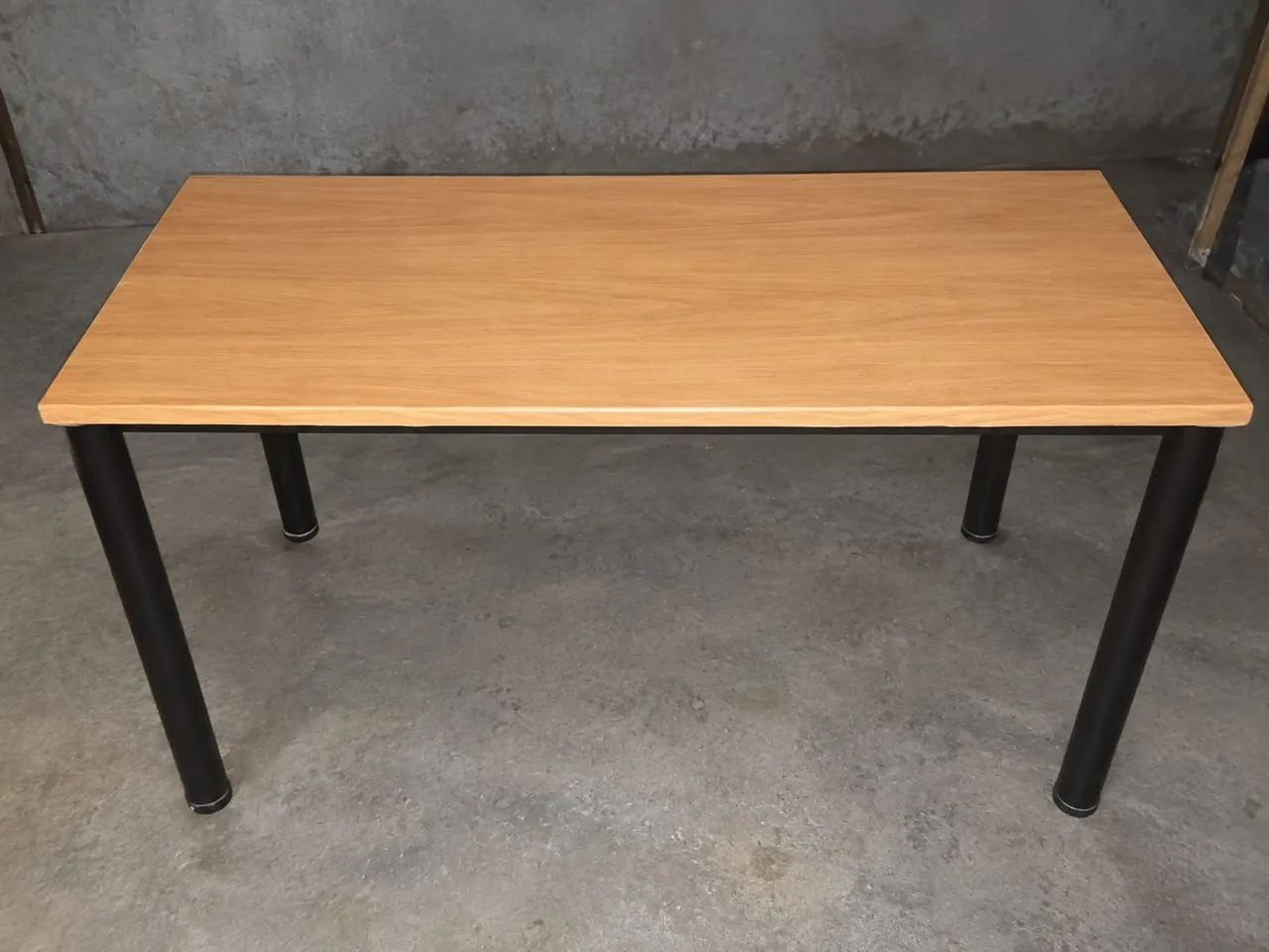 Mesa Retangular de Madeira e Ferro - Foto 2