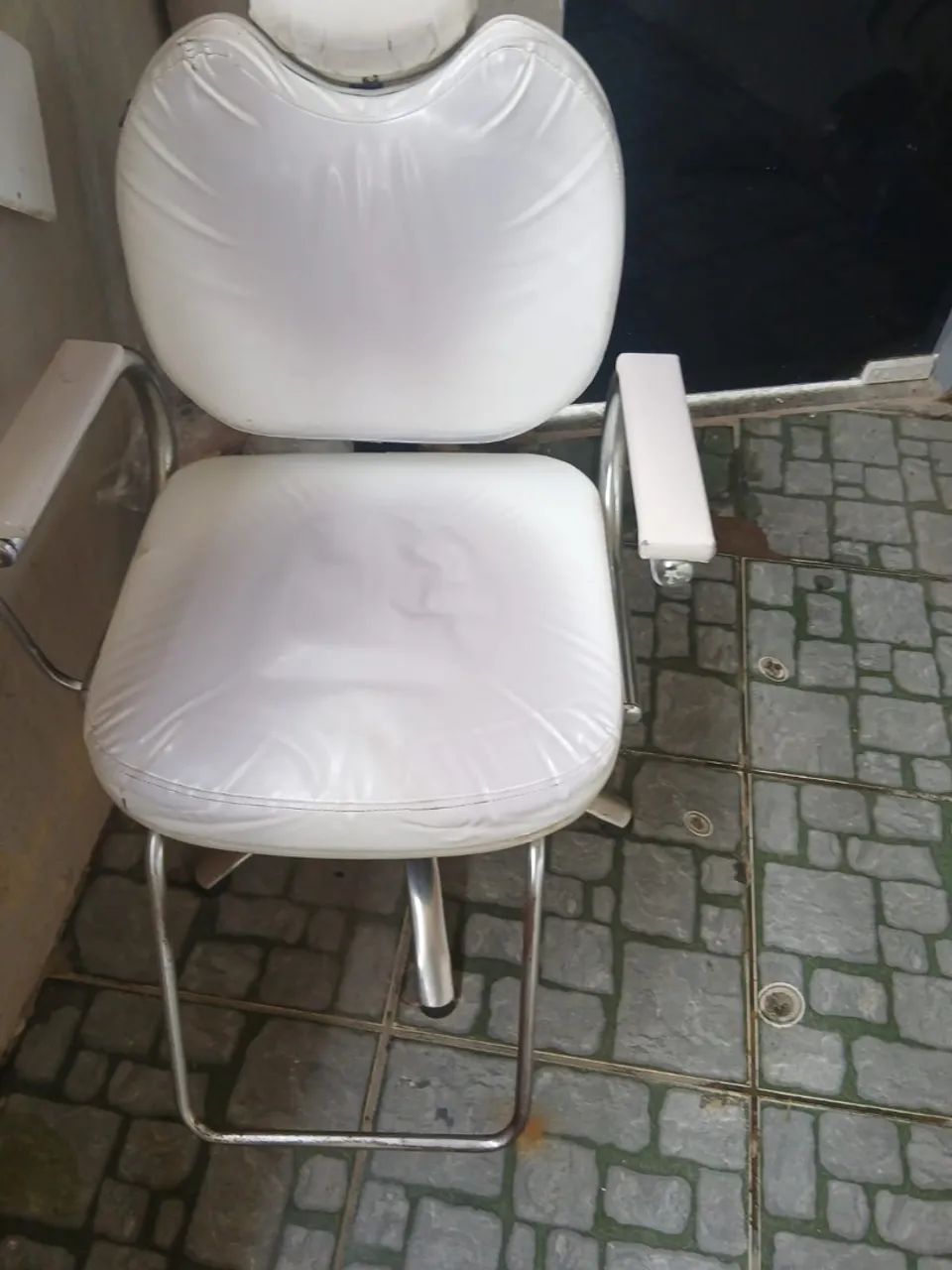 Cadeira de barbeiro  - Foto 2