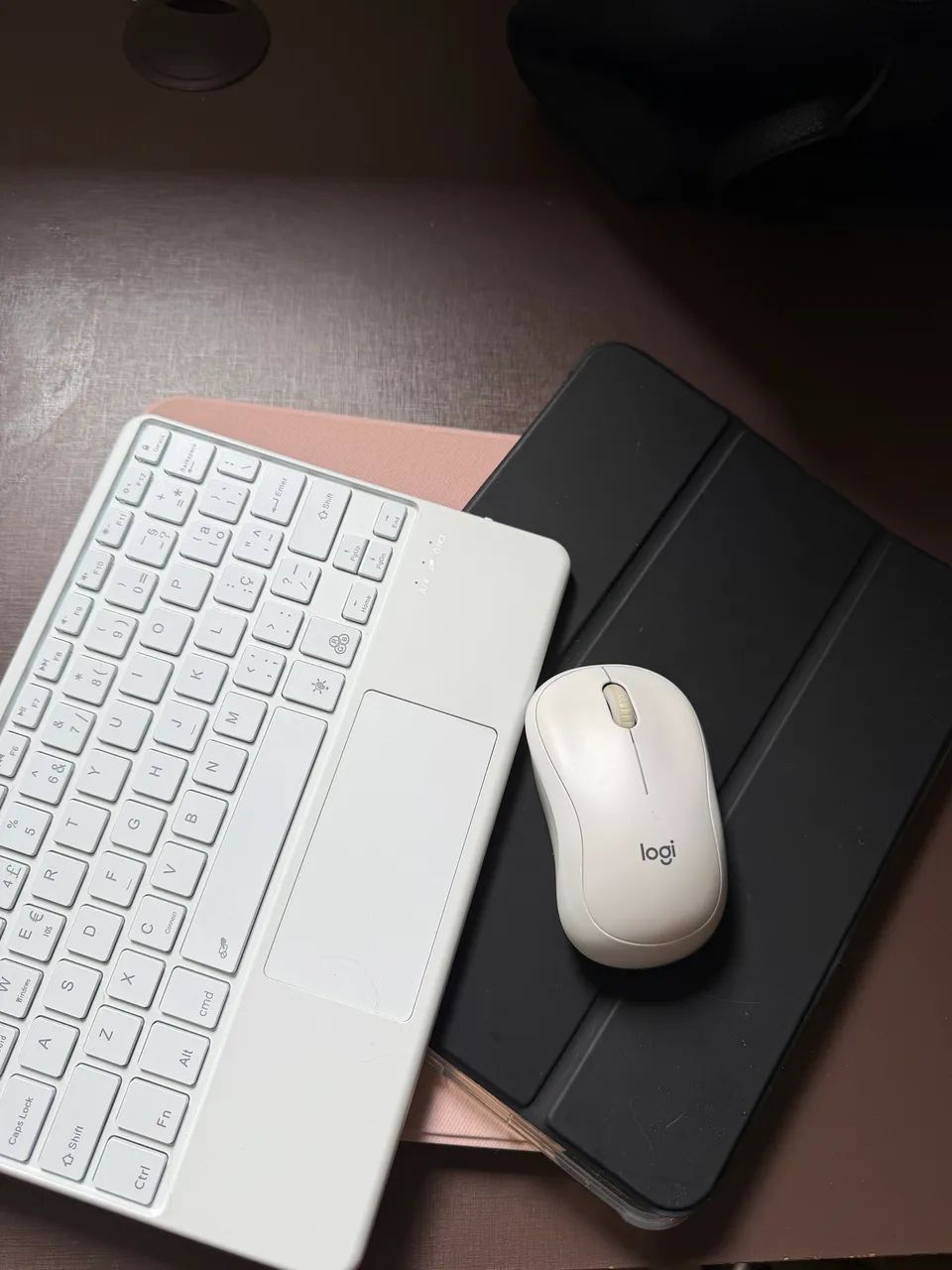 iPad 10 64gb Prata Wi-fi + Teclado + Pencil Baseus  - Foto 3